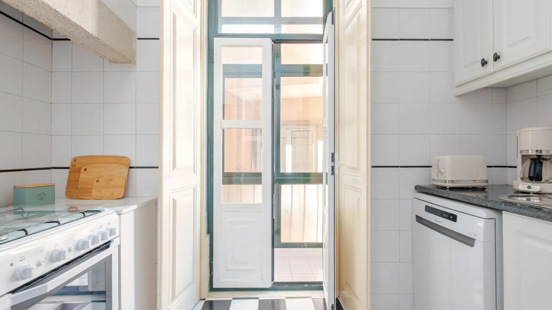 Cool Apartment Near Alfama リスボン ポルトガル